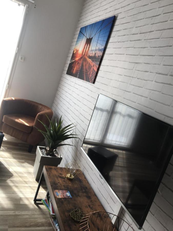 Les Couleurs De Balaruc Les Bains Apartment Екстериор снимка
